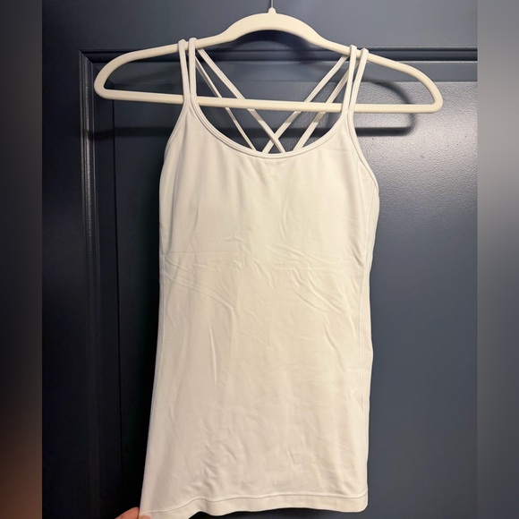 BUNDLE lululemon tops - Picture 8 of 11